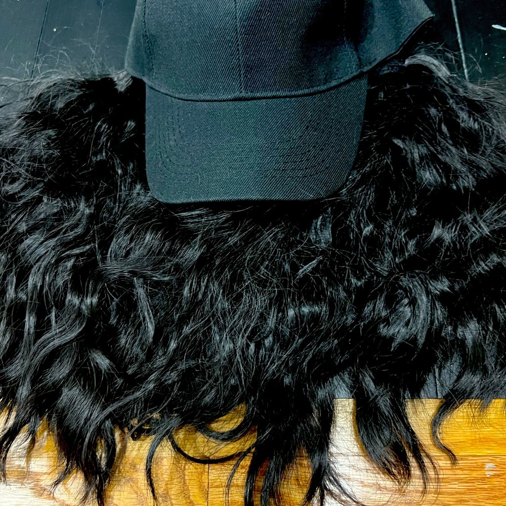 Hat/Wig